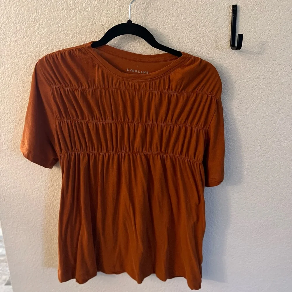 Everlane tee - Picture 1 of 1